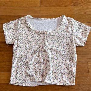 White crop top blouse with flower design, S/M, Barely worn, SHEIN
